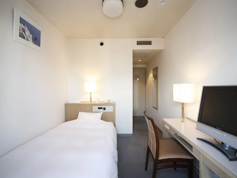 Shin-Osaka Sunny Stone Hotel